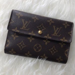 Authentic Louis Vuitton Vintage Wallet
